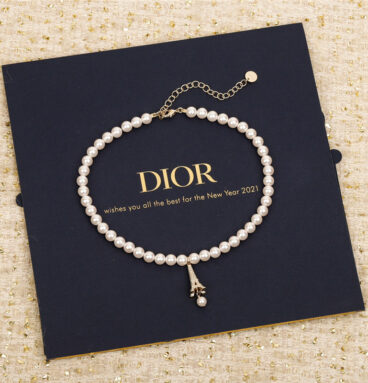 dior Eiffel Tower pearl necklace