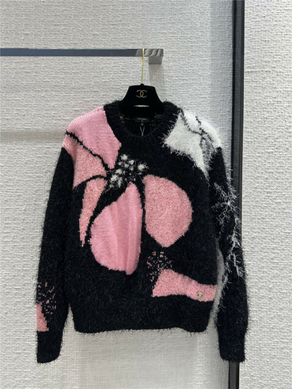 chanel pink and white floral crew neck sweater