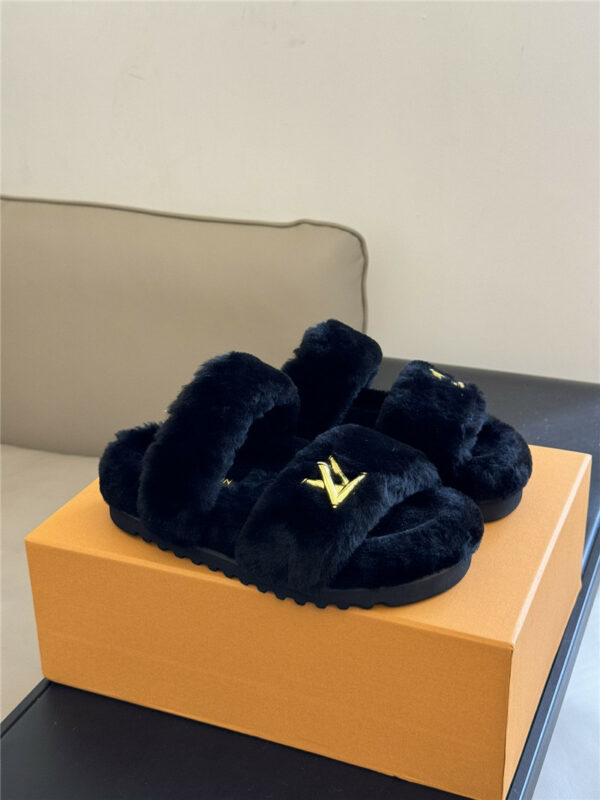 louis vuitton LV new wool slippers