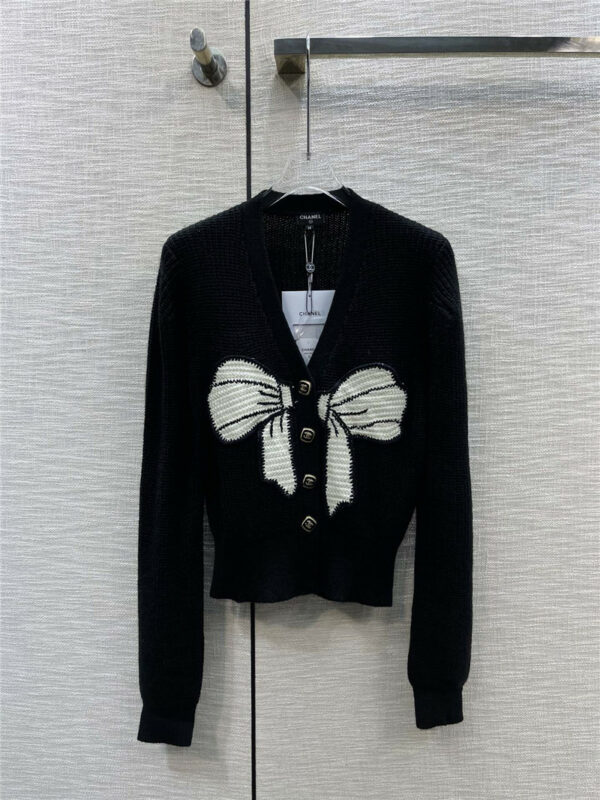 chanel embroidered bow pattern V-neck cardigan
