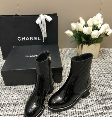 Chanel Xiaoxiang round toe thick heel short boots