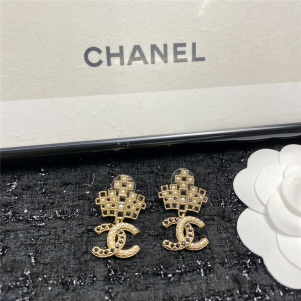 chanel best selling earrings