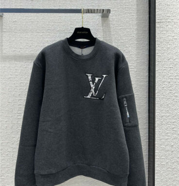 louis vuitton LV cracked embroidered letter gray sweatshirt