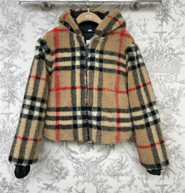 Burberry new lambswool plaid jacket