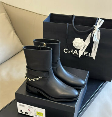 chanel autumn and winter chain short boots