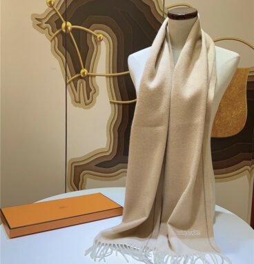 Hermès cashmere scarf