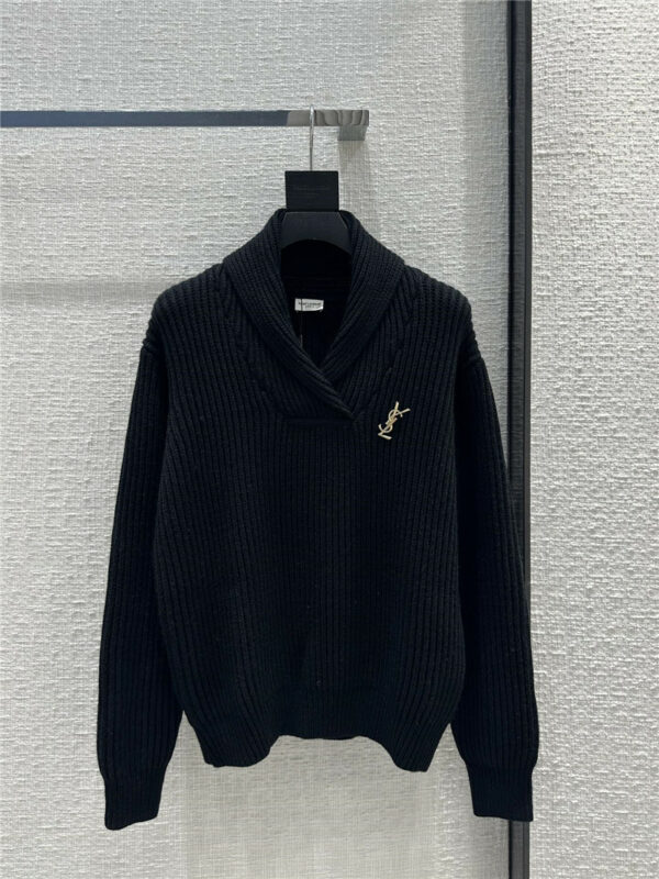 YSL new black green fruit collar thick knit sweater