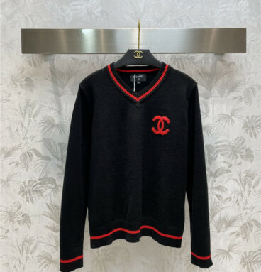 chanel new contrasting color v-neck pullover sweater