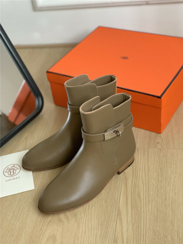 Hermès classic Kelly buckle boots