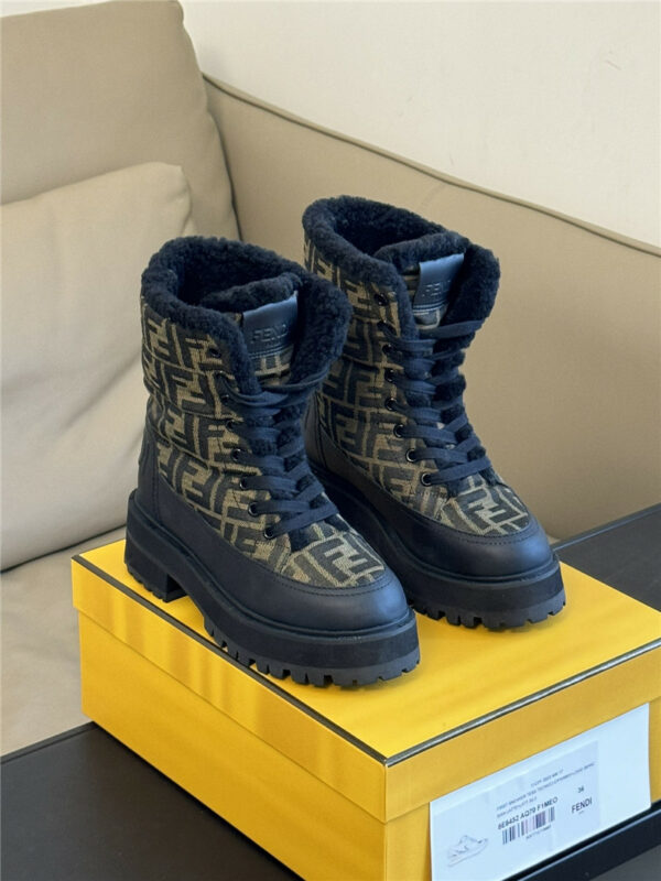 fendi classic FF presbyopic snow boots