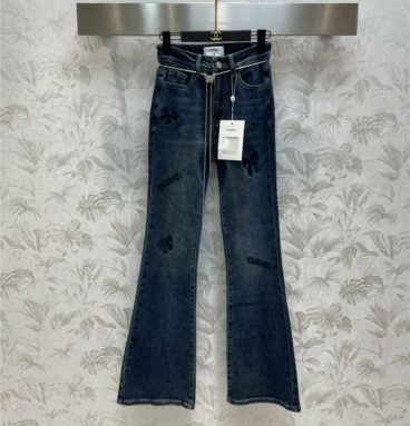 chanel new style butterfly waist chain bootcut pants