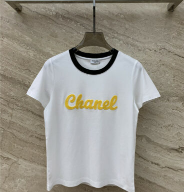 chanel contrast logo short-sleeved T-shirt