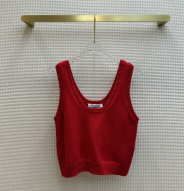 dior custom-woven and dyed cashmere wool yarn vest