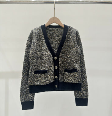chanel contrast pocket crew neck knitted cardigan