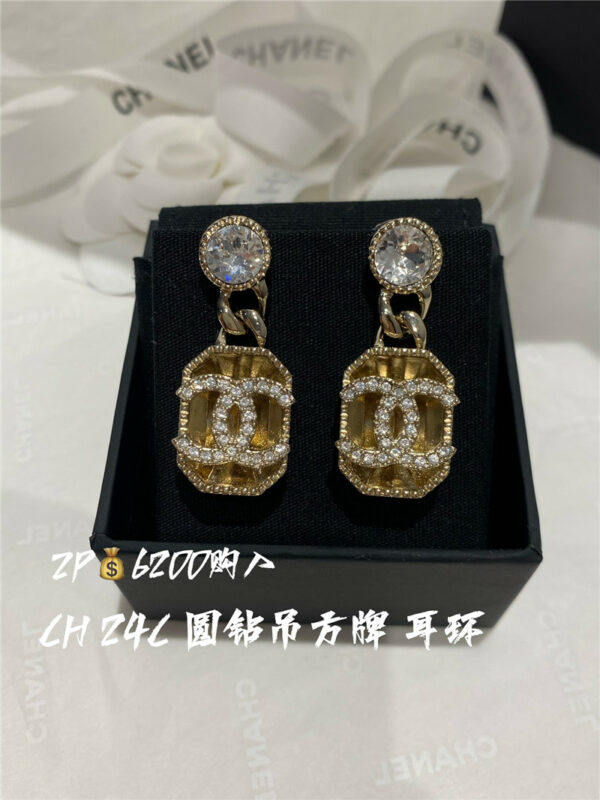 chanel round diamond pendant octagon square earrings