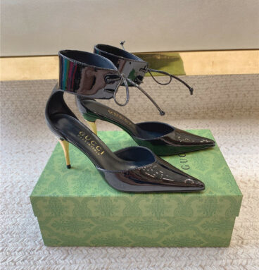 gucci new mid-heeled patent leather pumps