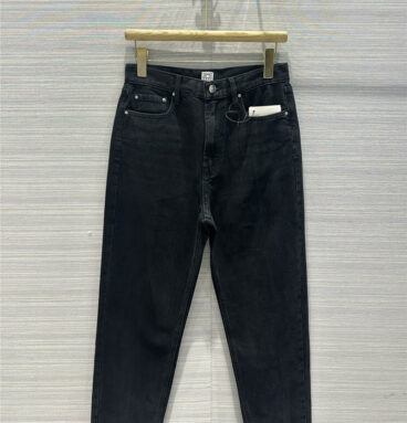 toteme Tapered series tapered distressed 4-color jeans