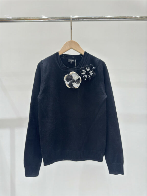 chanel round neck knitted long sleeves