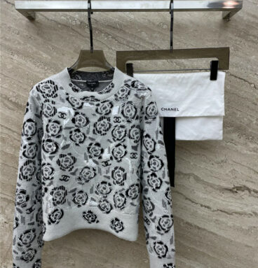 chanel new sequined cashmere sweater