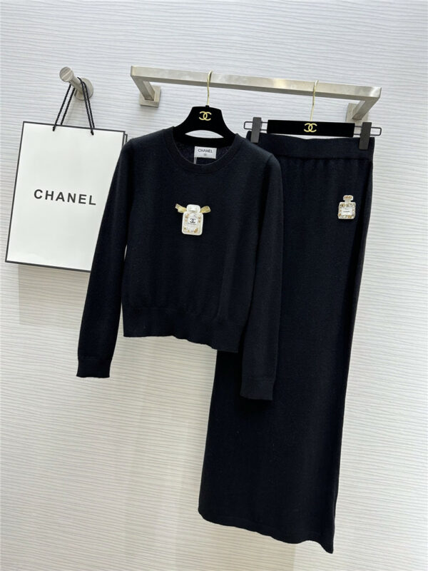 chanel new wool knitted suit