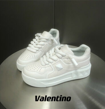 valentino thick sole couple sneakers