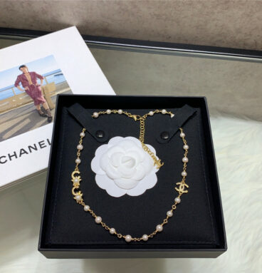 chanel star pearl necklace