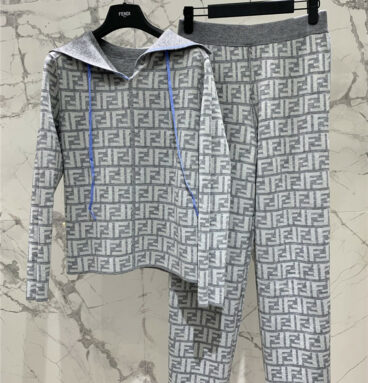 fendi presbyopic letter logo reversible lapel pullover sweater suit