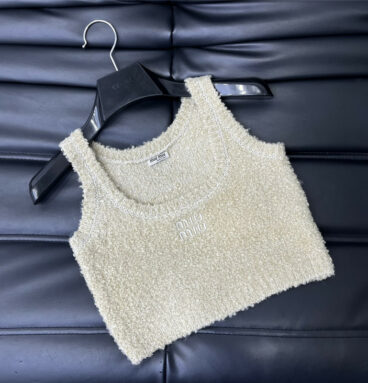 miumiu embroidered knitted vest