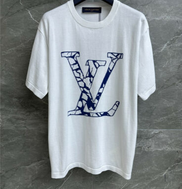 louis vuitton LV cracked logo jacquard pattern T-shirt