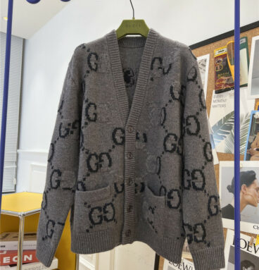 gucci new presbyopic knitted cardigan