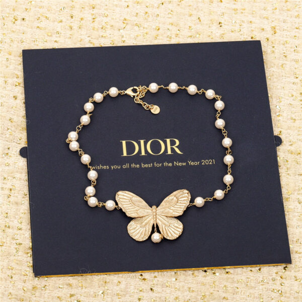 dior butterfly pearl necklace