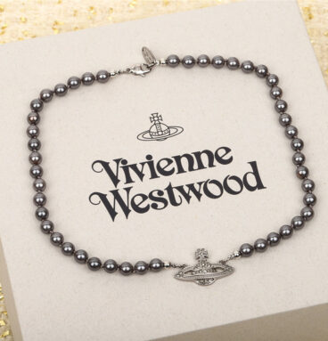 Vivienne Westwood Saturn Pearl Necklace