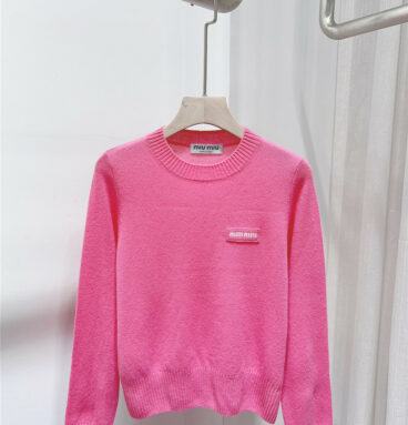 miumiu round neck long sleeve wool cashmere sweater
