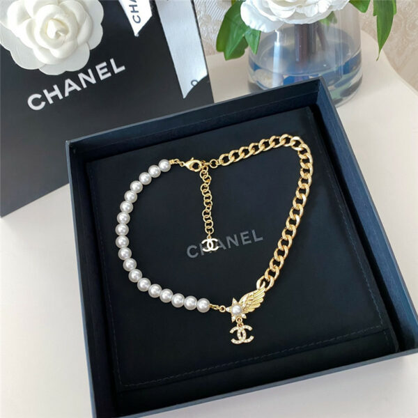 chanel chain with pearls star wings double c necklace