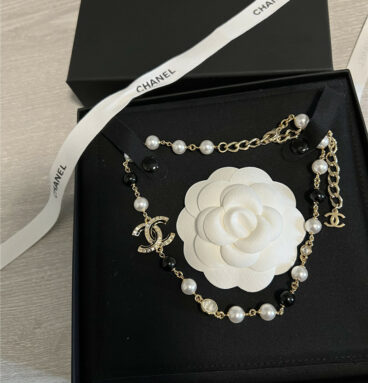 chanel black enamel double c black and white pearl necklace