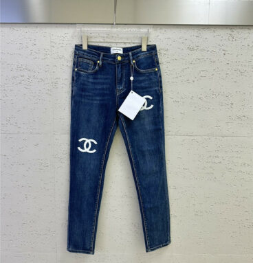 chanel three-dimensional embroidered logo jeans
