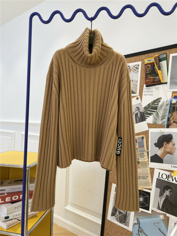 gucci turtleneck knitted sweater