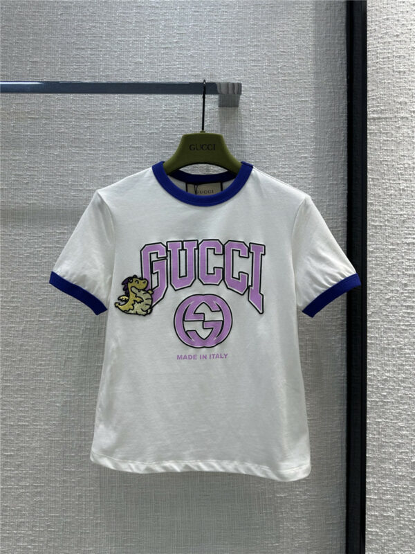 gucci little flying dragon embroidered logo printed cotton T-shirt