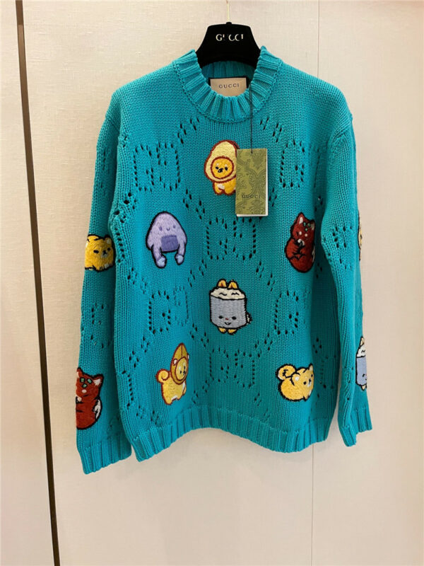 gucci animal embroidered knitted cotton crew neck sweater