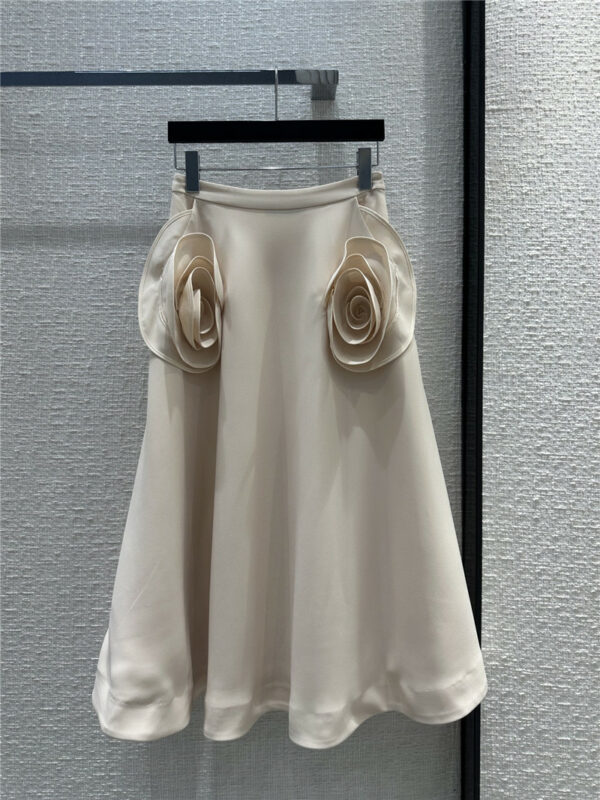 valentino three-dimensional large flower pocket midi skirt