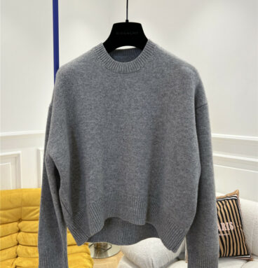 Givenchy simple sweater