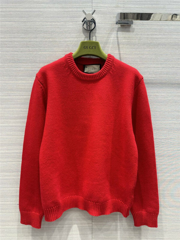 gucci back letter crew neck sweater