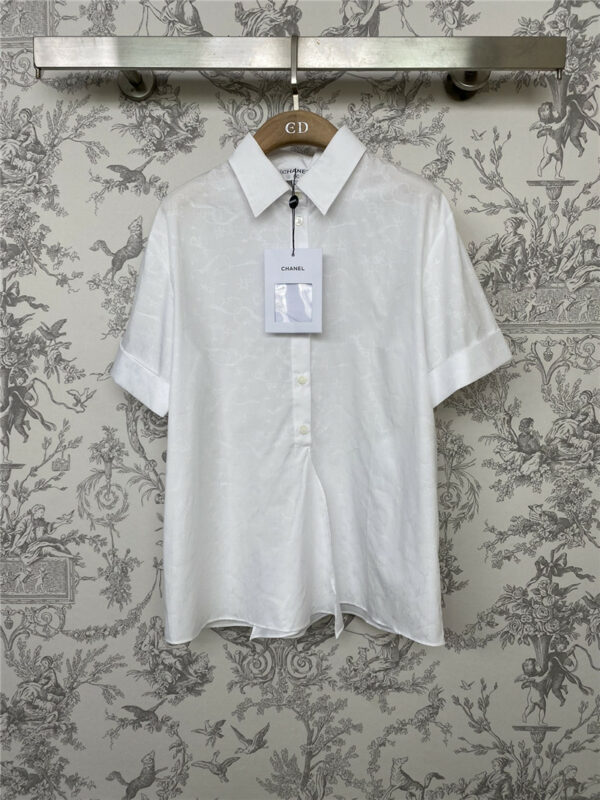 Chanel early spring new short-sleeved shirt
