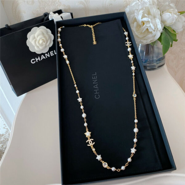 chanel star double c pearl sweater chain