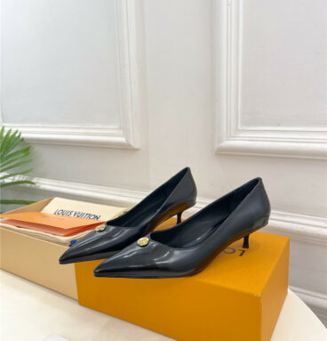 louis vuitton LV new metal buckle pointed toe shoes
