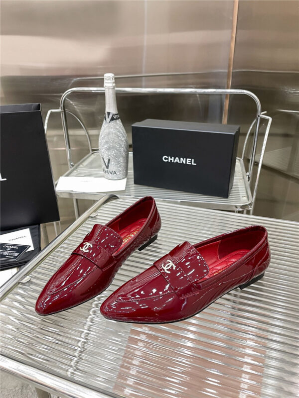 chanel popular loafers