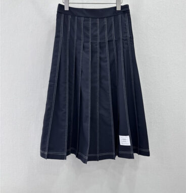 THOM BROWNE new topstitch skirt