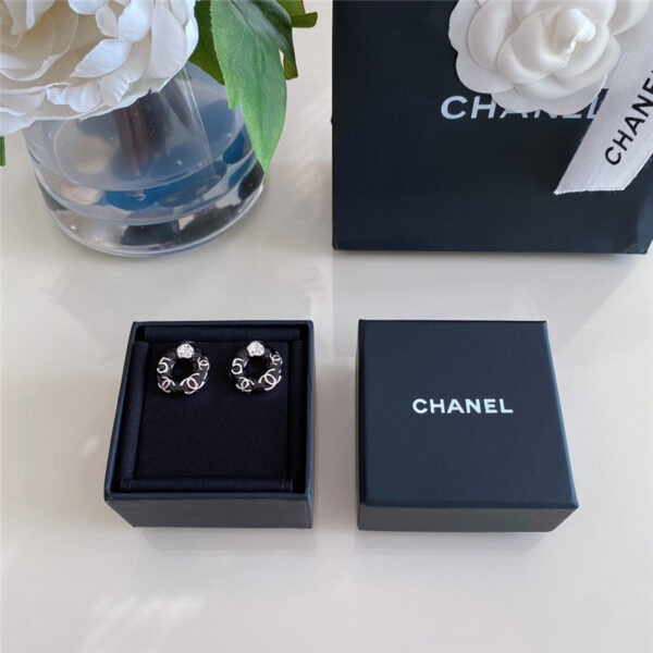 chanel circle camellia earrings
