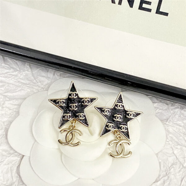 chanel black gold five-pointed star double c earrings