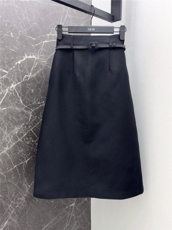 dior solid color high-waisted A-line midi skirt